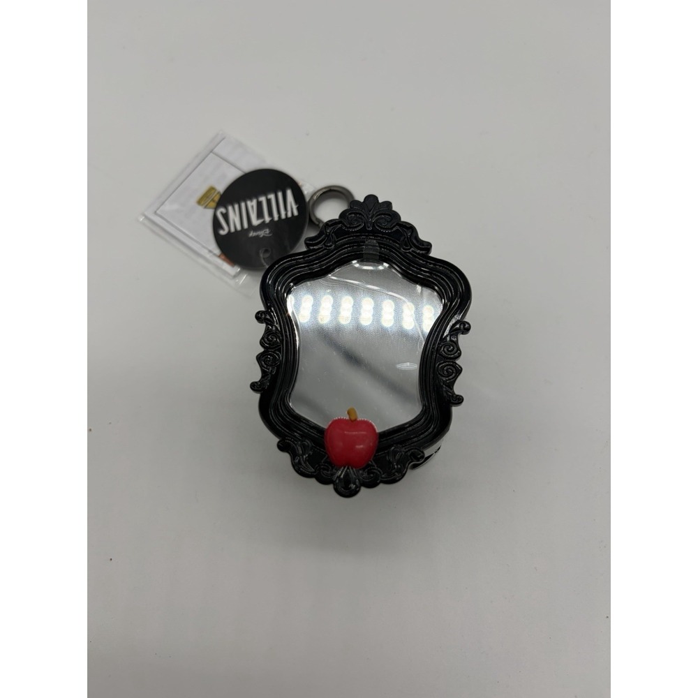 Bath & Body Works Disney Villains Evil Queen Light Up Mirror PocketBac Holder